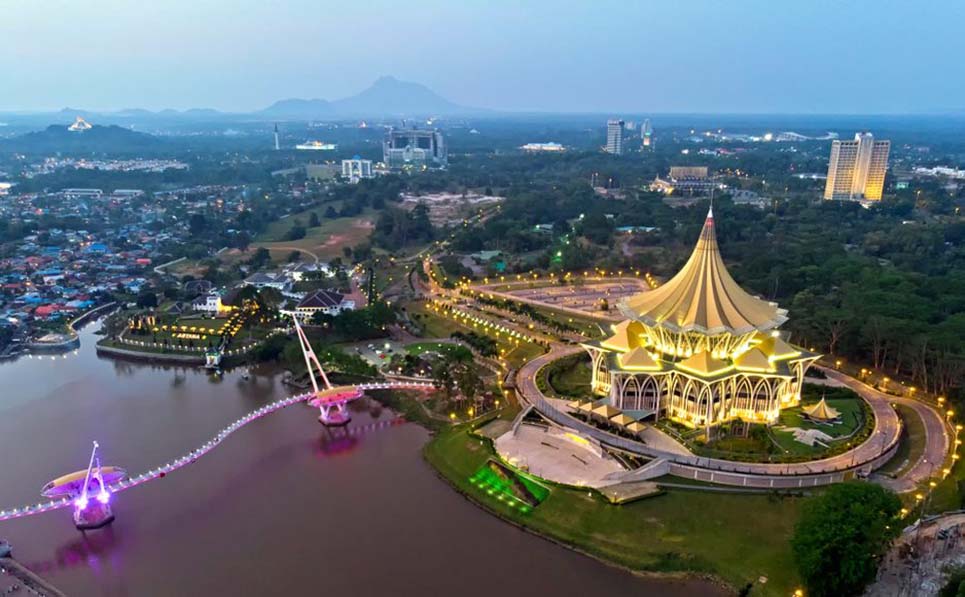 Paradis de la Fusion entre Nature et Culture : Les Charmants Sites Touristiques de Kuching