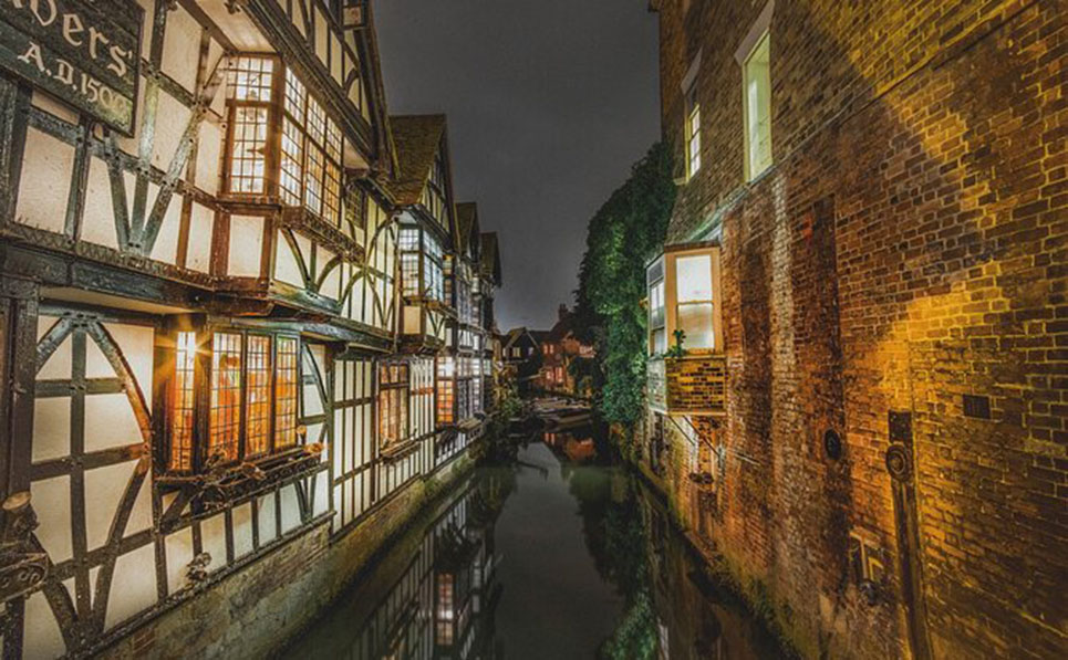 Exploration Hivernale à Canterbury : Immersion dans le Charme de cette Cité Ancienne