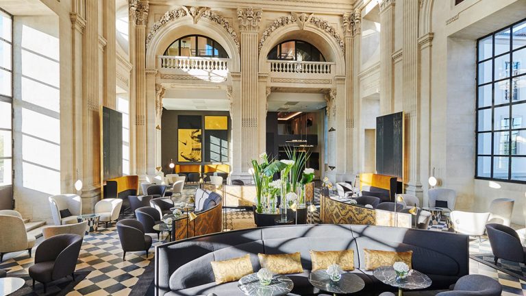 Expérience d’hébergement haut de gamme : débloquez l’hôtel cinq étoiles le plus luxueux de Lyon